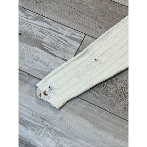 Rue 21 cream, distressed, semi crop sweater size XL - Picture 5 of 9